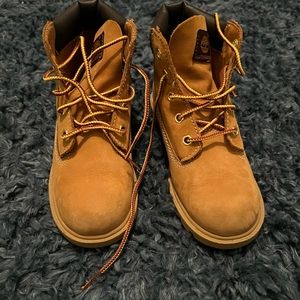 Size 12 kids timberland boots